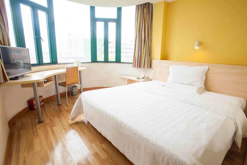 7Days Inn Guangzhou Tianhe Tangxia Junjing Huayuan ห้อง รูปภาพ